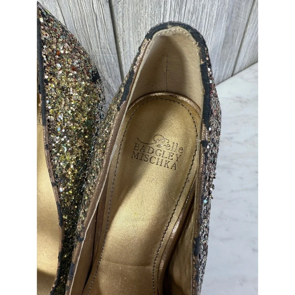 Belle Badgley Mischka Womens Gold Glitter Crystal Embellished Pumps Heels 8.5